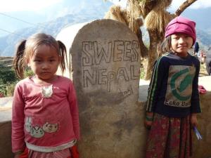 Fontaine avec enfants